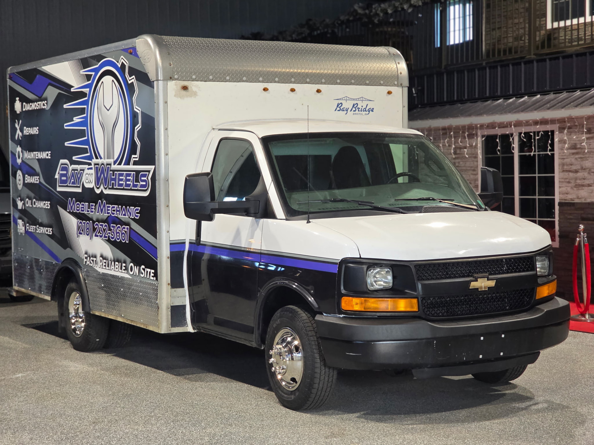 Bay On Wheels mobile mechanic service truck