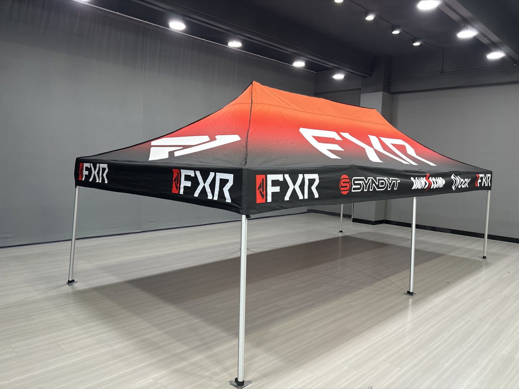 FXR branded 10x20 team canopy